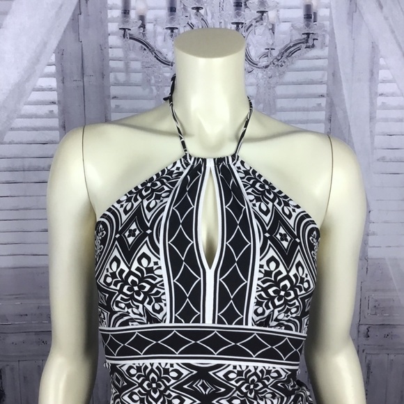 BCBGMAXAZRIA Halter Graphic Top - Picture 3 of 5